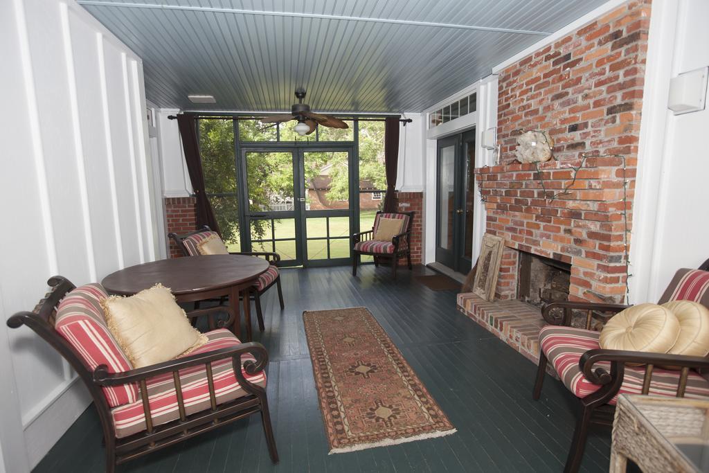 Cameron House Inn Manteo Bagian luar foto