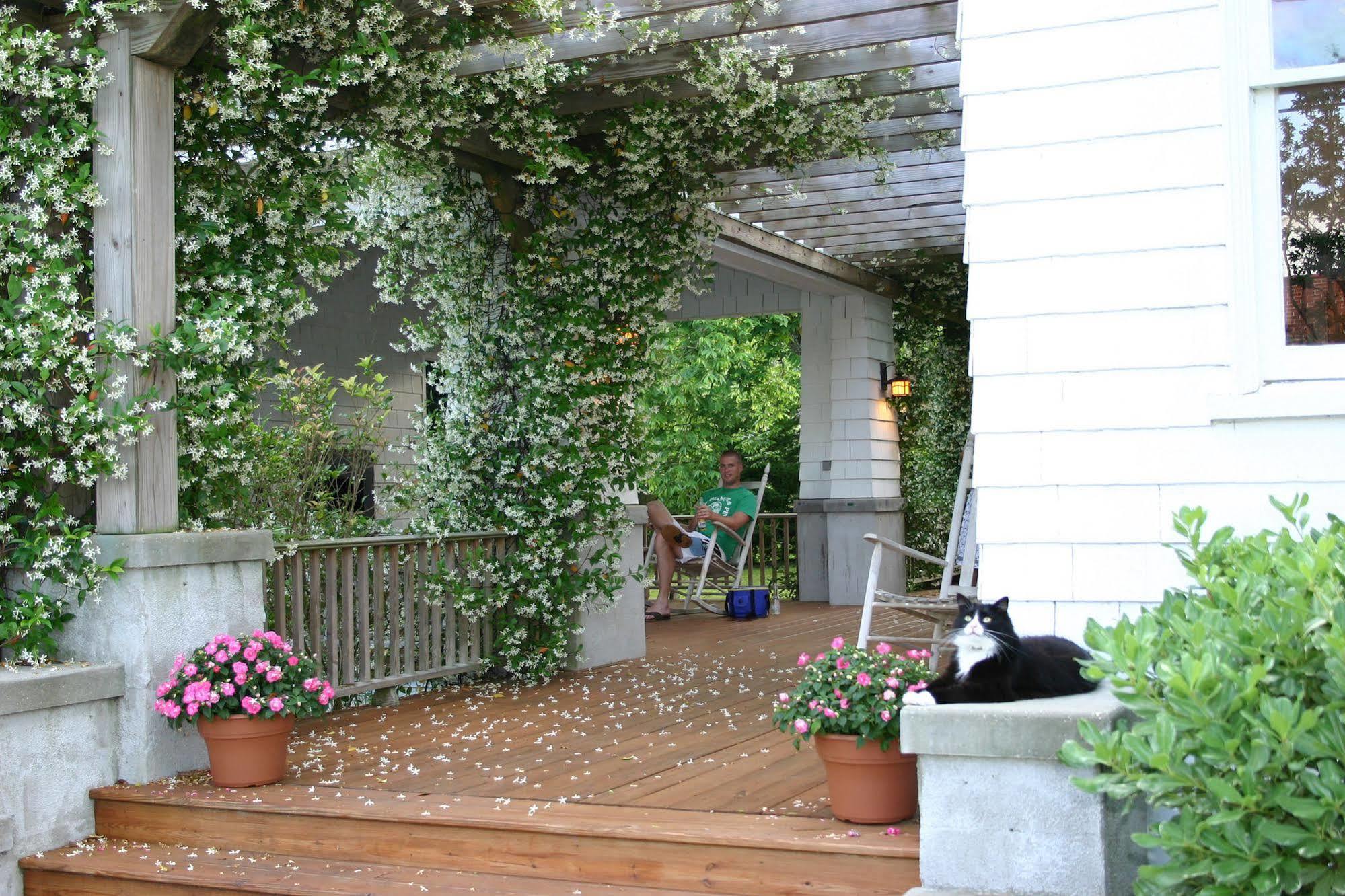 Cameron House Inn Manteo Bagian luar foto